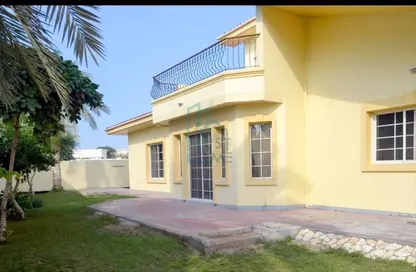 Villa - 4 Bedrooms - 3 Bathrooms for rent in Janabiya - Northern Governorate