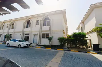 Villa - 4 Bedrooms - 4 Bathrooms for rent in Mahooz - Manama - Capital Governorate