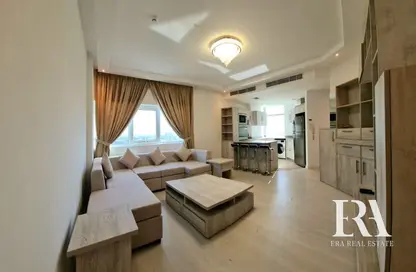 Apartment - 1 Bedroom - 2 Bathrooms for sale in Sanabis - Manama - Capital Governorate