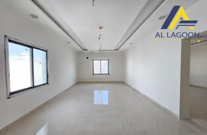 Apartment - 4 Bedrooms - 5 Bathrooms for sale in Hidd - Muharraq Governorate