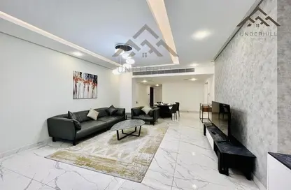 Apartment - 2 Bedrooms - 2 Bathrooms for rent in Al Juffair - Capital Governorate