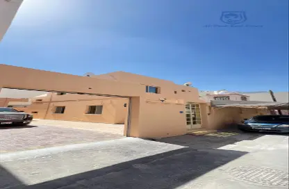 Villa - 6 Bedrooms - 4 Bathrooms for rent in Sanad - Central Governorate