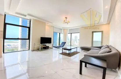 Apartment - 2 Bedrooms - 2 Bathrooms for rent in Sanabis - Manama - Capital Governorate