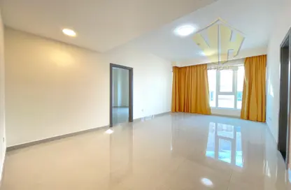 Apartment - 1 Bedroom - 1 Bathroom for rent in Al Burhama - Manama - Capital Governorate