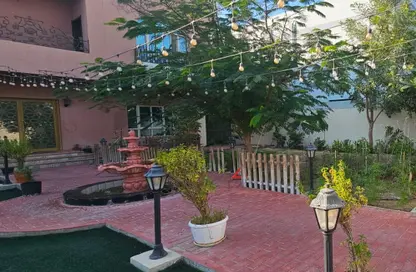 Villa - 3 Bedrooms - 6 Bathrooms for sale in Hamad Town - Northern Governorate