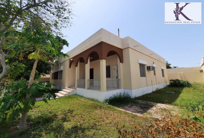 Villa - 3 Bedrooms - 3 Bathrooms for rent in Saar - Northern Governorate