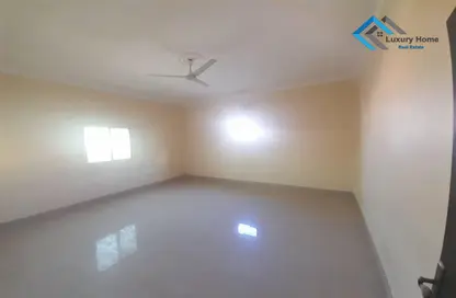 Apartment - 2 Bedrooms - 2 Bathrooms for rent in Tubli - Central Governorate