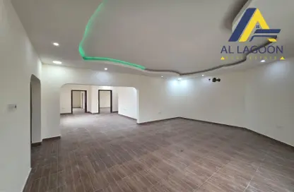 Apartment - 3 Bedrooms - 3 Bathrooms for rent in Alhajiyat - Riffa - Southern Governorate