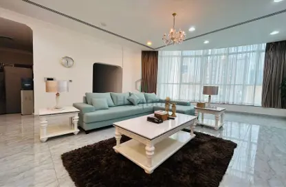 Apartment - 2 Bedrooms - 3 Bathrooms for rent in Seef - Capital Governorate