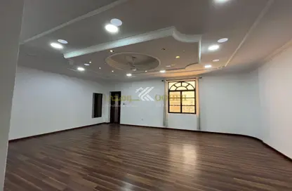 Villa - 7+ Bedrooms - 7+ Bathrooms for sale in Bu Kowarah - Riffa - Southern Governorate