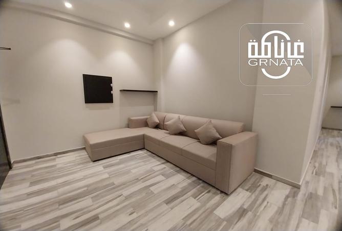 Apartment - 2 Bedrooms - 2 Bathrooms for rent in Al Juffair - Capital Governorate