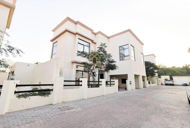 Villa - 3 Bedrooms - 4 Bathrooms for rent in Janabiya - Northern Governorate