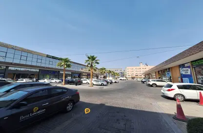 Shop - Studio for rent in Segaya - Manama - Capital Governorate