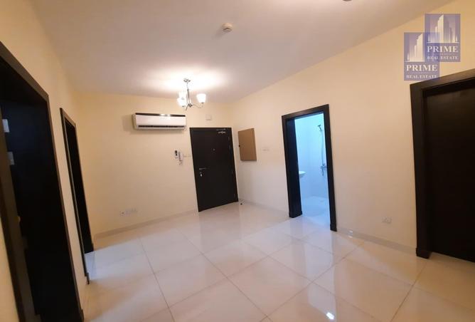 Apartment - 2 Bedrooms - 2 Bathrooms for rent in Hidd - Muharraq Governorate