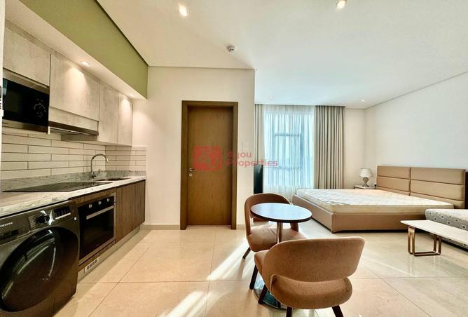 Apartment - 1 Bathroom for rent in Segaya - Manama - Capital Governorate