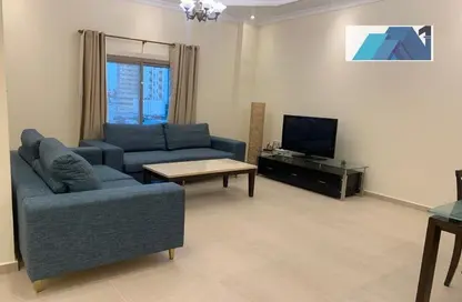 Apartment - 2 Bedrooms - 2 Bathrooms for rent in Al Burhama - Manama - Capital Governorate