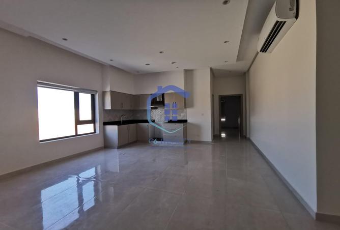 Apartment - 2 Bedrooms - 2 Bathrooms for rent in Seef - Capital Governorate