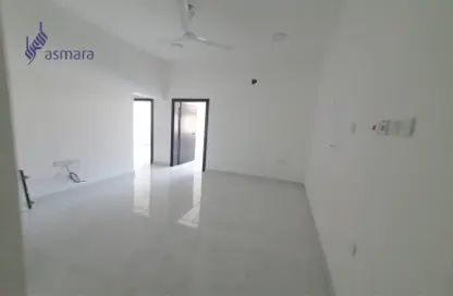 Apartment - 2 Bedrooms - 2 Bathrooms for rent in Galali - Muharraq Governorate