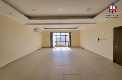 Apartment - 3 Bedrooms - 2 Bathrooms for rent in Hidd - Muharraq Governorate