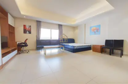 Apartment - 1 Bathroom for rent in Adliya - Manama - Capital Governorate