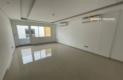 Apartment - 3 Bedrooms - 4 Bathrooms for sale in Hidd - Muharraq Governorate