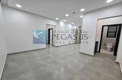 Apartment - 2 Bedrooms - 2 Bathrooms for rent in Saar - Northern Governorate