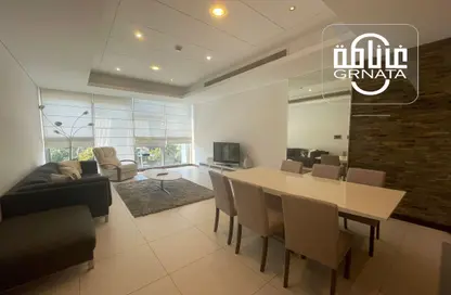 Apartment - 2 Bedrooms - 2 Bathrooms for rent in Reef Island - Capital Governorate