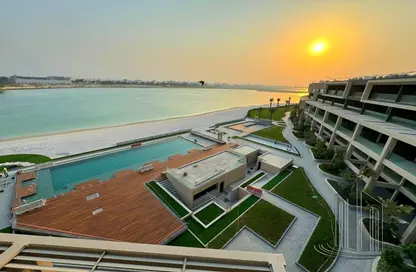 Apartment - 2 Bedrooms - 3 Bathrooms for sale in Amwaj Beachfront - Amwaj Islands - Muharraq Governorate