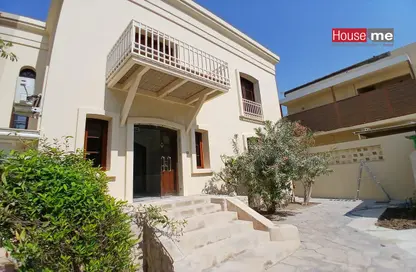 Villa - 5 Bedrooms - 4 Bathrooms for rent in Mahooz - Manama - Capital Governorate