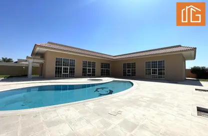 Villa - 4 Bedrooms - 5 Bathrooms for rent in Janabiya - Northern Governorate