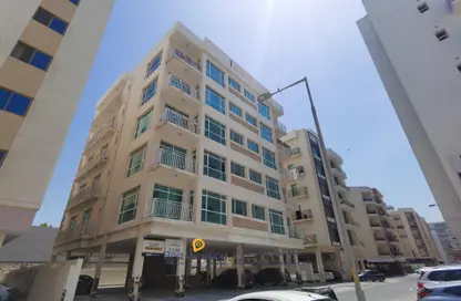 Apartment - 3 Bedrooms - 5 Bathrooms for sale in Hidd - Muharraq Governorate