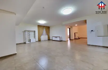 Apartment - 4 Bedrooms - 4 Bathrooms for rent in Janabiya - Northern Governorate