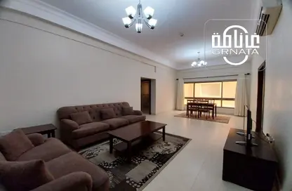 Apartment - 2 Bedrooms - 2 Bathrooms for rent in Shakhura - Northern Governorate