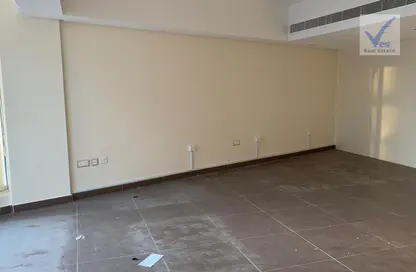 Apartment - 2 Bedrooms - 2 Bathrooms for rent in Zinj - Manama - Capital Governorate