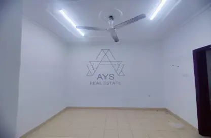 Apartment - 1 Bathroom for rent in Busaiteen - Muharraq Governorate