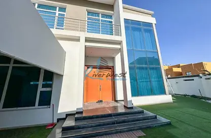 Villa - 5 Bedrooms - 6 Bathrooms for sale in Saar - Northern Governorate