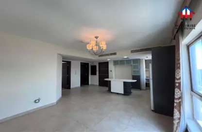 Apartment - 2 Bedrooms - 2 Bathrooms for rent in Galali - Muharraq Governorate