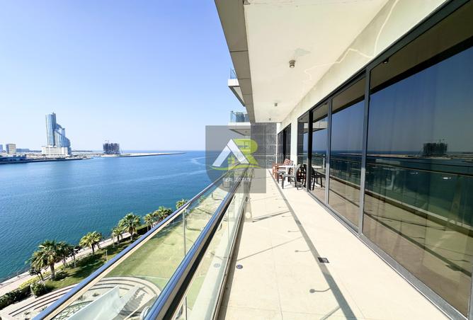 Apartment - 2 Bedrooms - 3 Bathrooms for sale in Reef Island - Capital Governorate