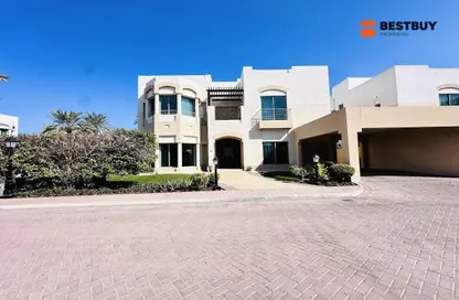 Apartment - 4 Bedrooms - 6 Bathrooms for rent in Saar - Northern Governorate