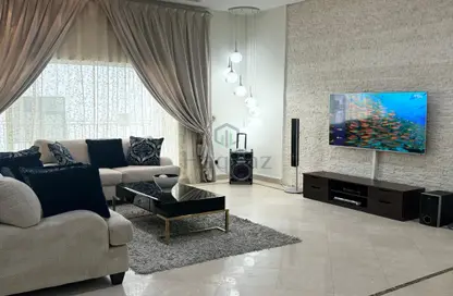 Apartment - 2 Bedrooms - 3 Bathrooms for sale in Al Juffair - Capital Governorate