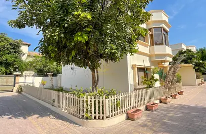 Villa - 3 Bedrooms - 5 Bathrooms for rent in Adliya - Manama - Capital Governorate