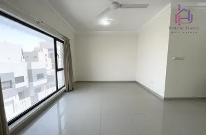 Apartment - 3 Bedrooms - 2 Bathrooms for rent in Janabiya - Northern Governorate