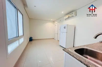 Apartment - 1 Bathroom for rent in Tubli - Central Governorate