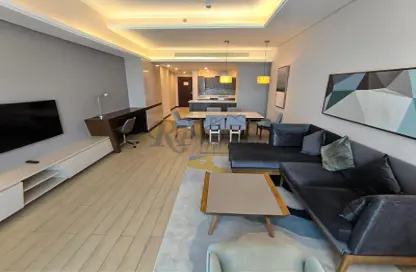 Apartment - 3 Bedrooms - 4 Bathrooms for rent in Al Juffair - Capital Governorate