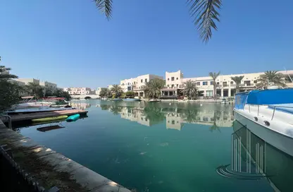 Villa - 3 Bedrooms - 4 Bathrooms for sale in Al Marsa Floating City - Amwaj Islands - Muharraq Governorate