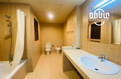 Bathroom image for: Apartment - 2 Bedrooms - 2 Bathrooms for rent in Al Juffair - Capital Governorate, Image 1