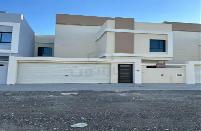 Villa - 4 Bedrooms - 4 Bathrooms for sale in Shahrakan - Northern Governorate