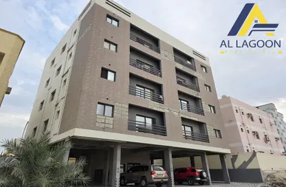 Apartment - 3 Bedrooms - 3 Bathrooms for rent in Alhajiyat - Riffa - Southern Governorate