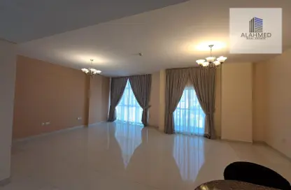 Apartment - 2 Bedrooms - 2 Bathrooms for rent in Um Al Hasam - Manama - Capital Governorate