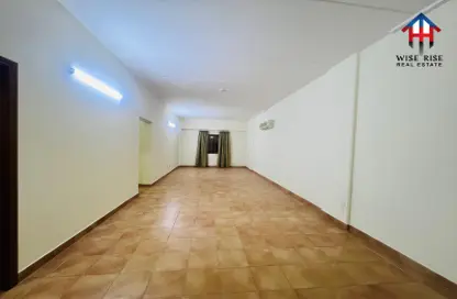 Apartment - 2 Bedrooms - 2 Bathrooms for rent in Tubli - Central Governorate